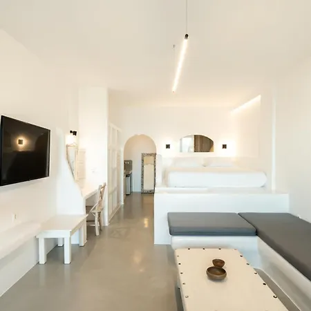 Black Diamond (adults Only) Bed & Breakfast Akrotírion